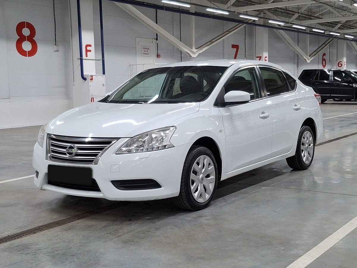 Nissan Sentra 2014 года с пробегом. Посмотреть фото