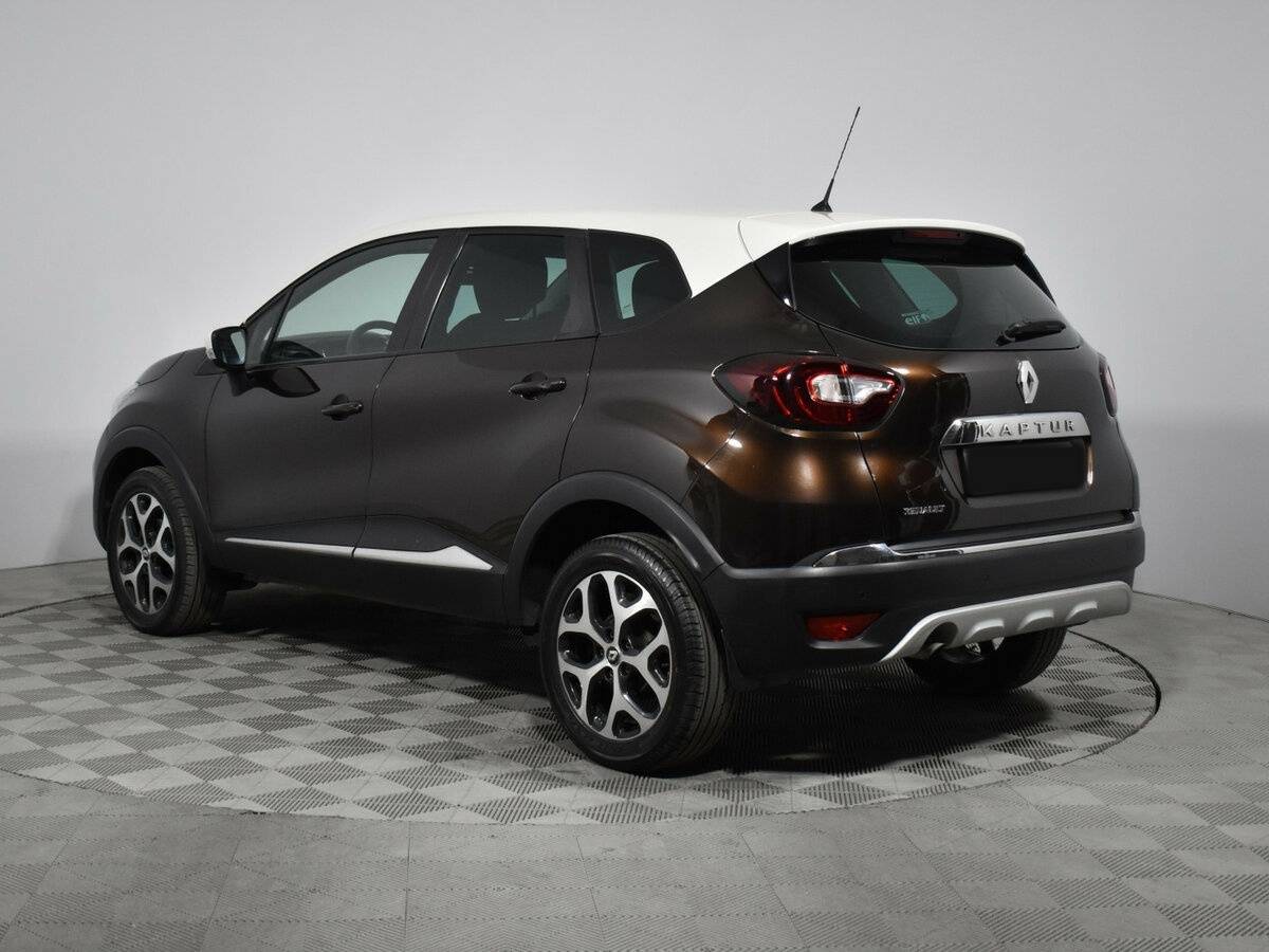 Renault Kaptur 2017 года с пробегом. Фото: #6