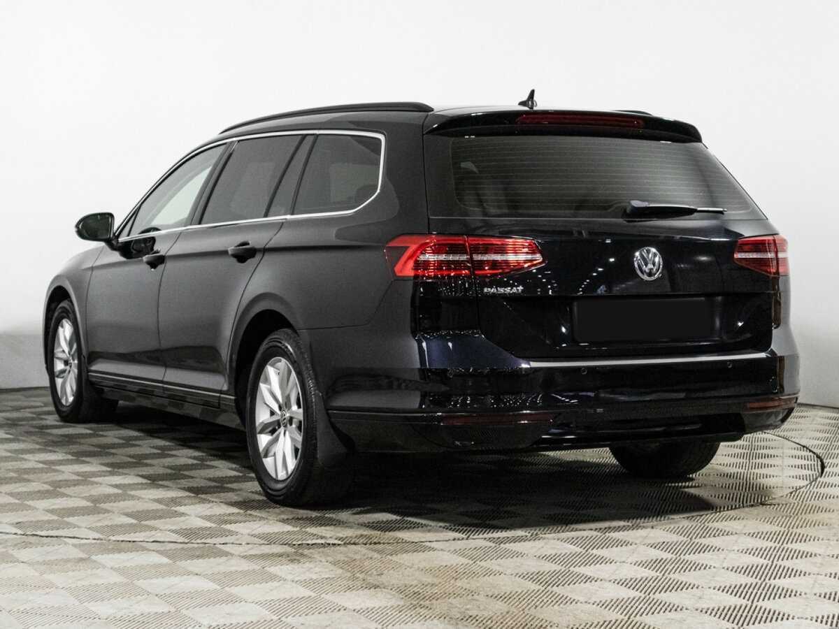 Volkswagen Passat 2018 года с пробегом. Фото: #6