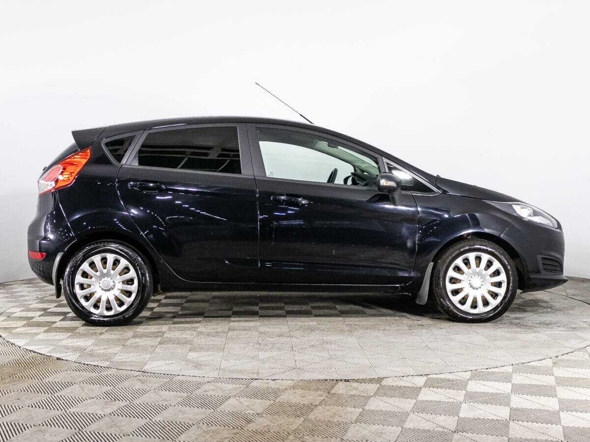 Ford Fiesta 2016 года с пробегом. Фото: #3