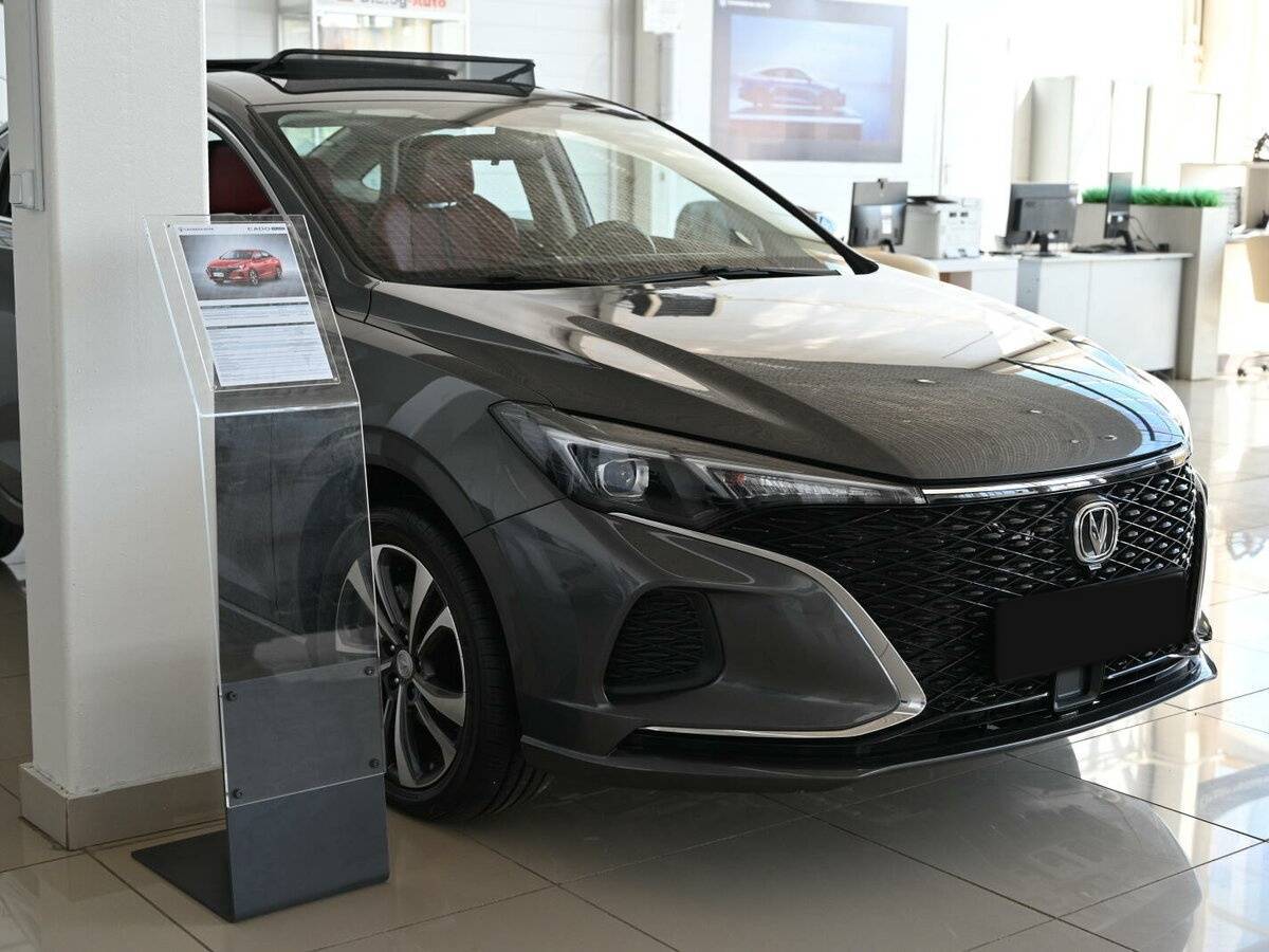 Changan Eado Plus 2024 года с пробегом. Фото: #4