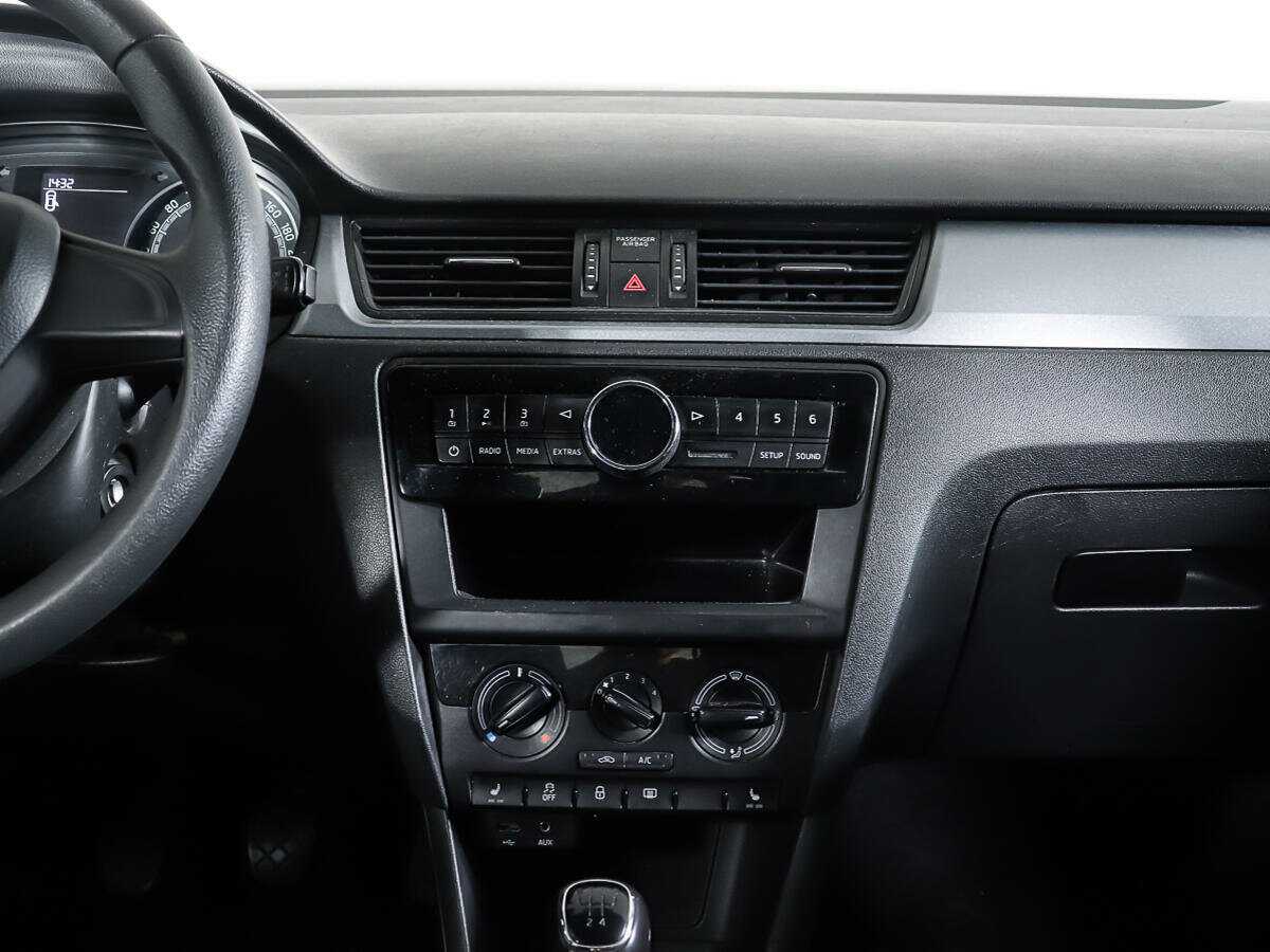 Skoda Rapid 2017 года с пробегом. Фото: #11