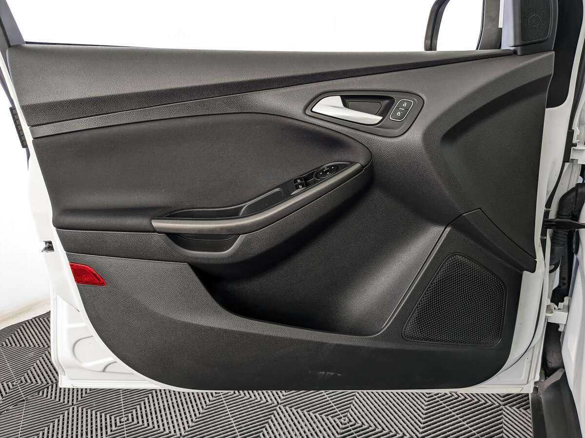 Ford Focus 2018 года с пробегом. Фото: #14