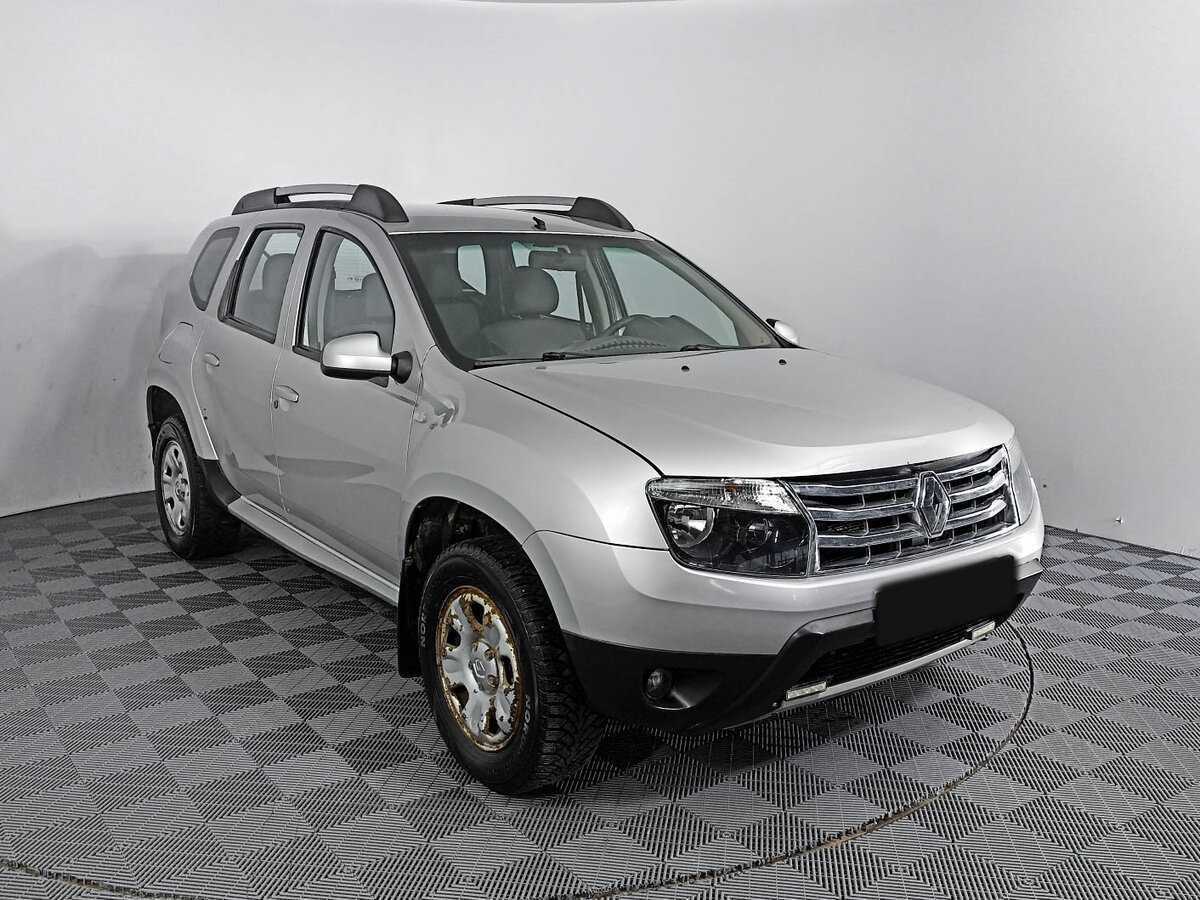 Renault Duster 2013 года с пробегом. Фото: #2
