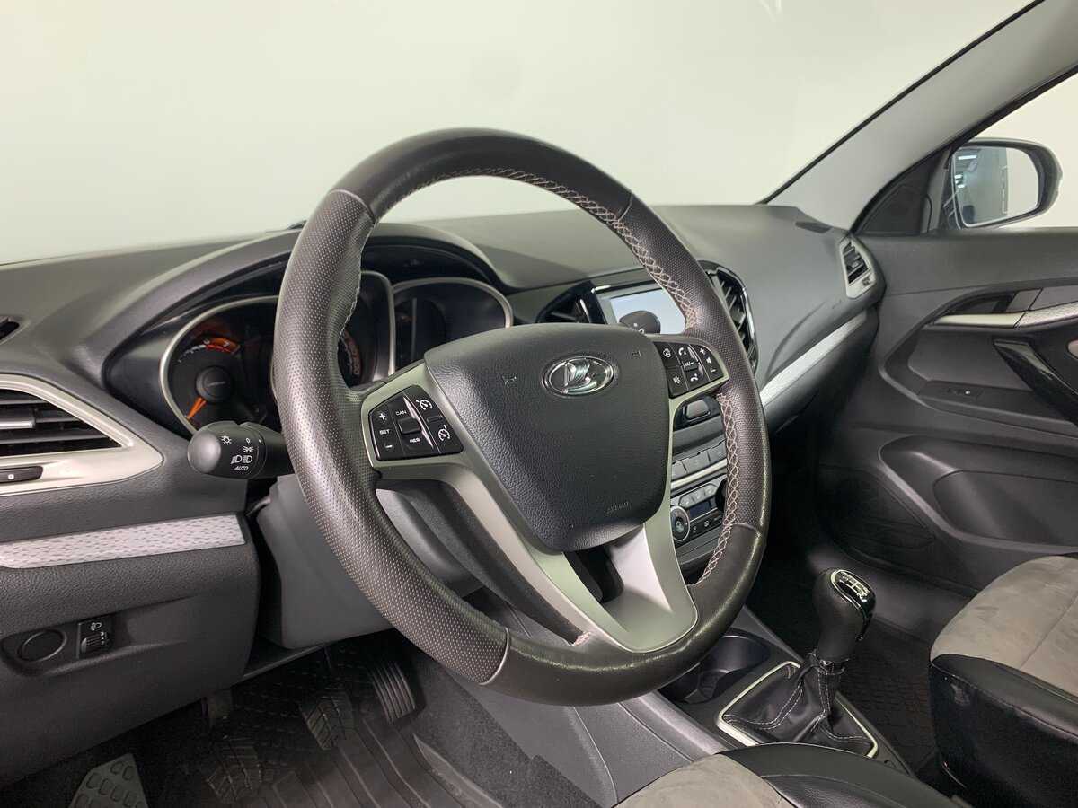 Lada (ВАЗ) Vesta 2020 года с пробегом. Фото: #11