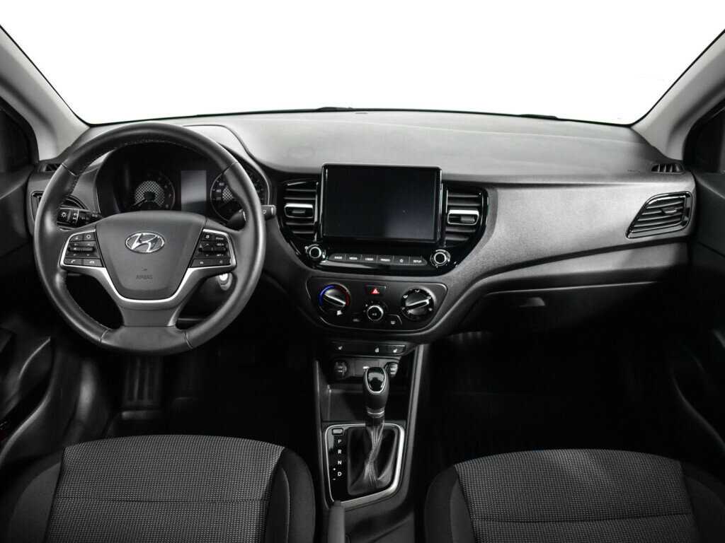 Hyundai Solaris 2021 года с пробегом. Фото: #11