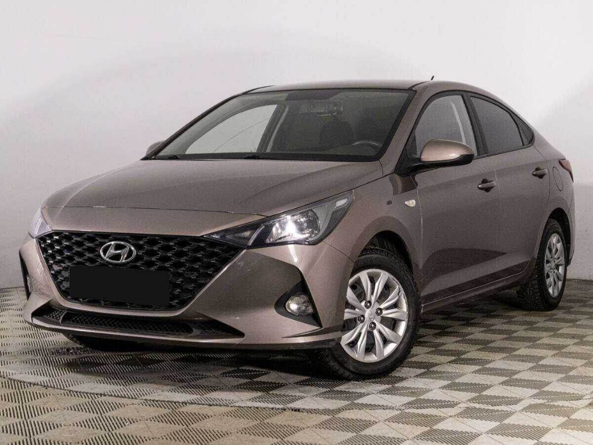 Hyundai Solaris 2021 года с пробегом. Посмотреть фото
