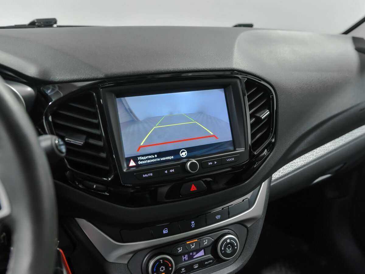 Lada (ВАЗ) Vesta 2021 года с пробегом. Фото: #11