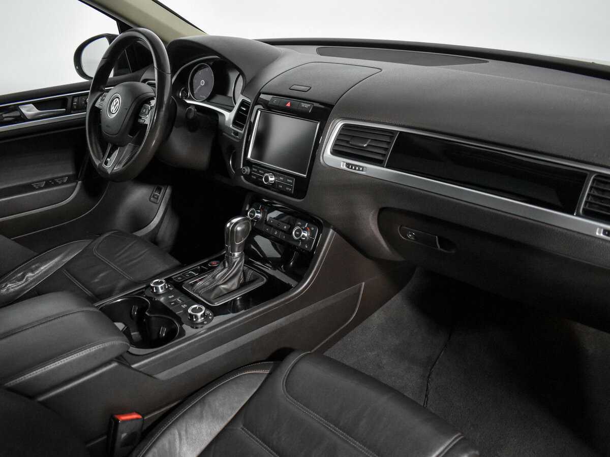 Volkswagen Touareg 2013 года с пробегом. Фото: #12