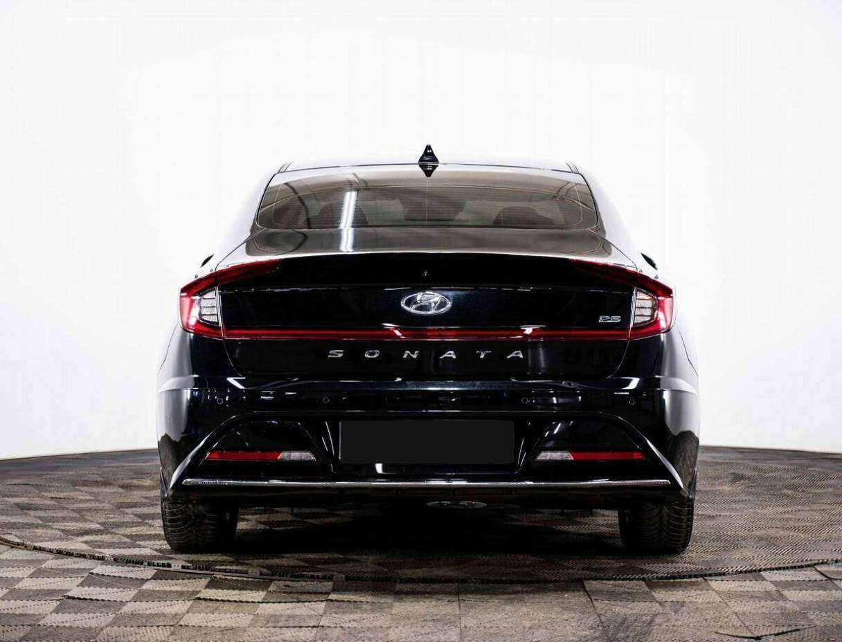 Hyundai Sonata 2021 года с пробегом. Фото: #4