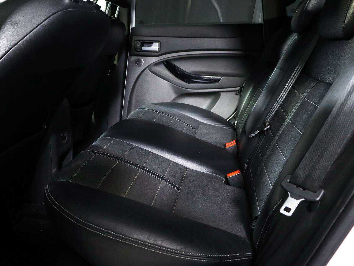 Ford Kuga 2012 года с пробегом. Фото: #7