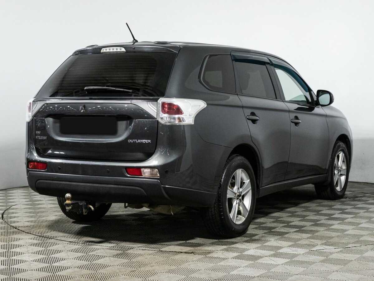 Mitsubishi Outlander 2013 года с пробегом. Фото: #4