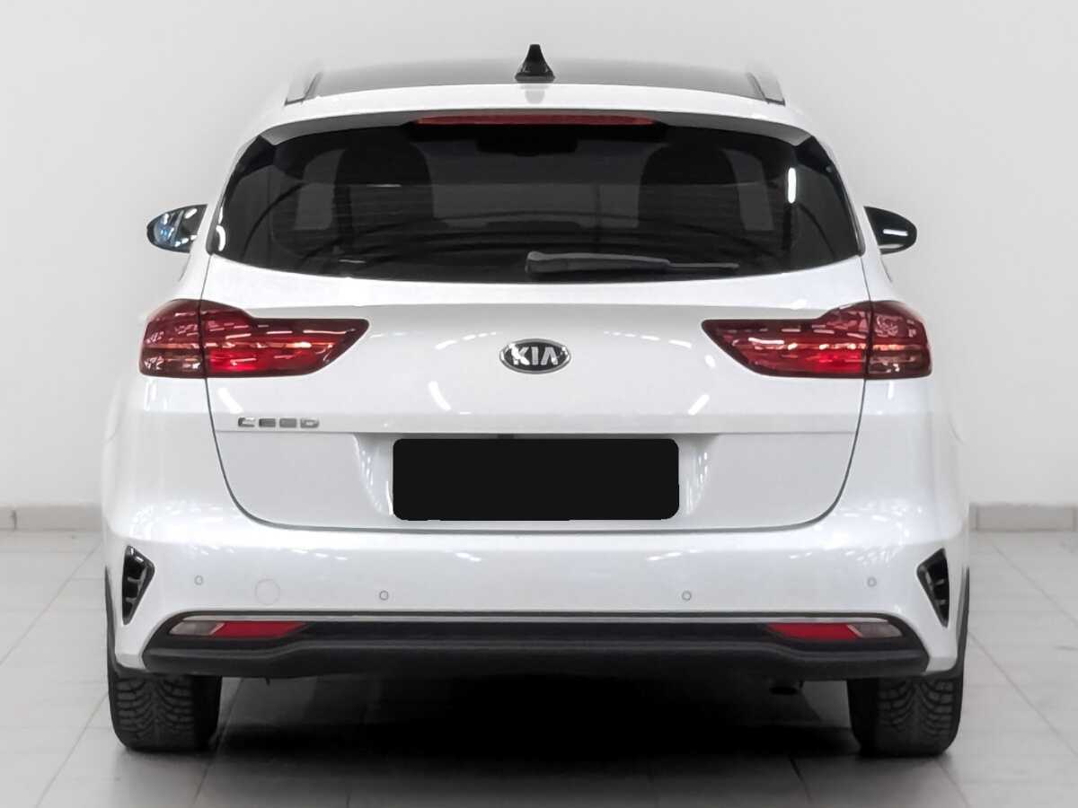 Kia Ceed 2020 года с пробегом. Фото: #6