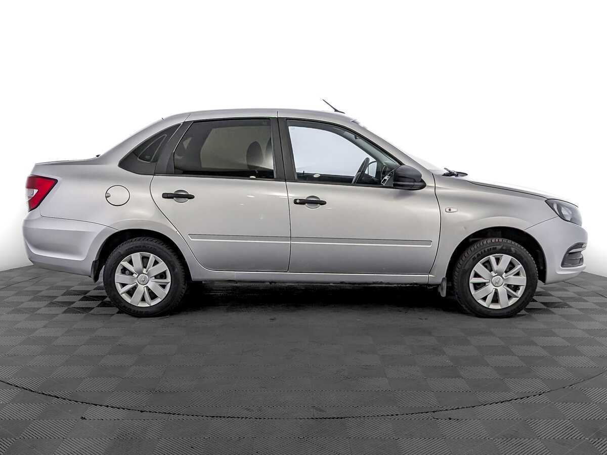 Lada (ВАЗ) Granta 2018 года с пробегом. Фото: #3