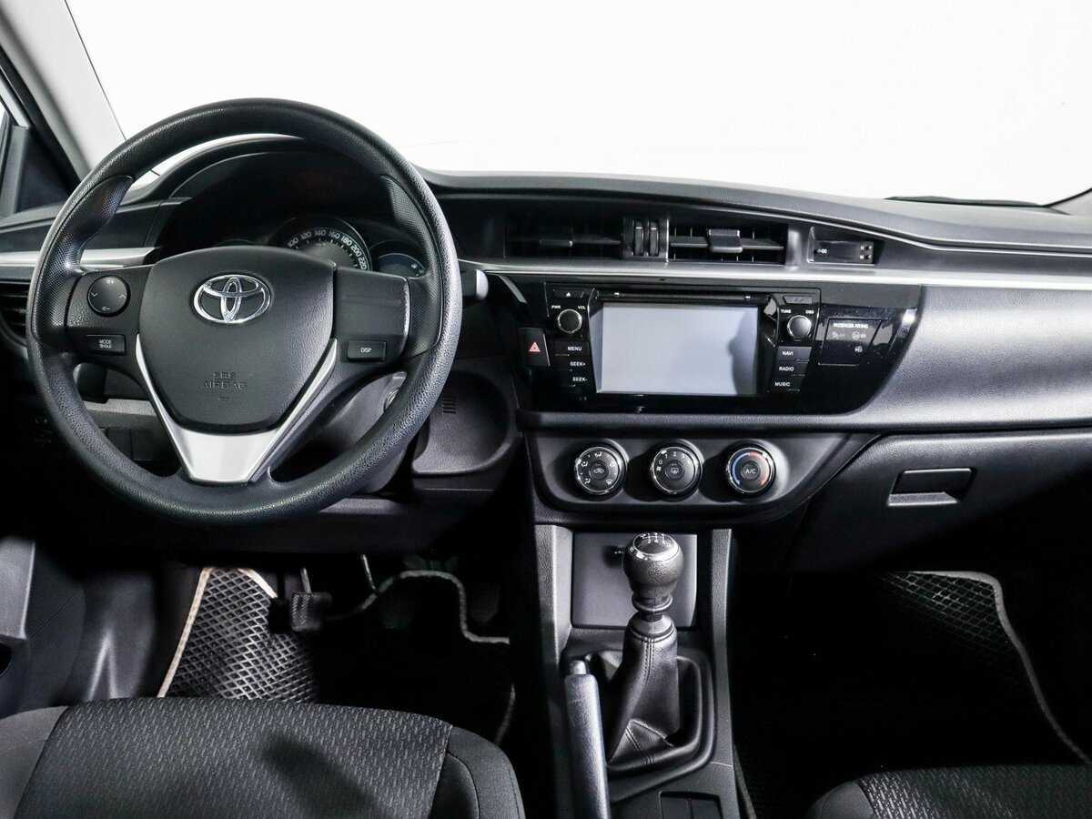 Toyota Corolla 2014 года с пробегом. Фото: #11