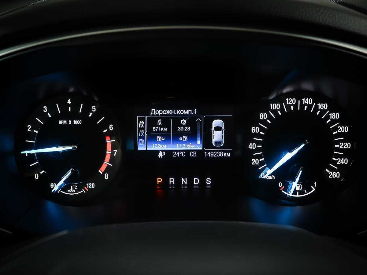 Ford Mondeo 2015 года с пробегом. Фото: #12