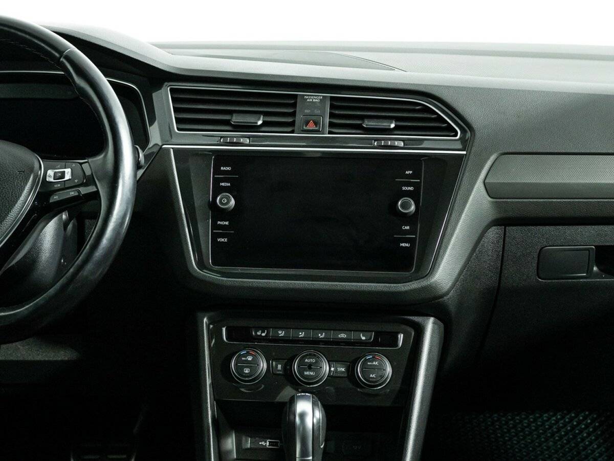Volkswagen Tiguan 2018 года с пробегом. Фото: #13