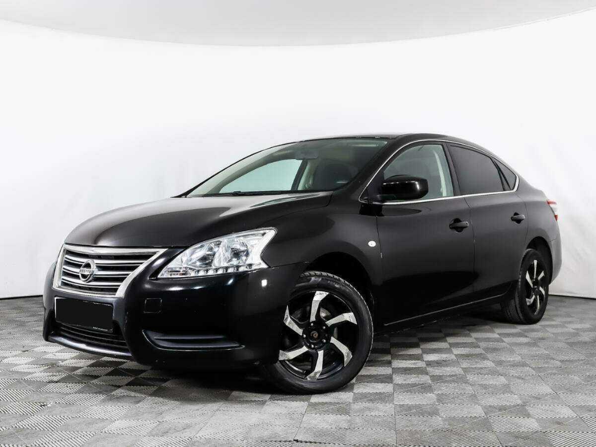 Nissan Sentra 2014 года с пробегом. Посмотреть фото