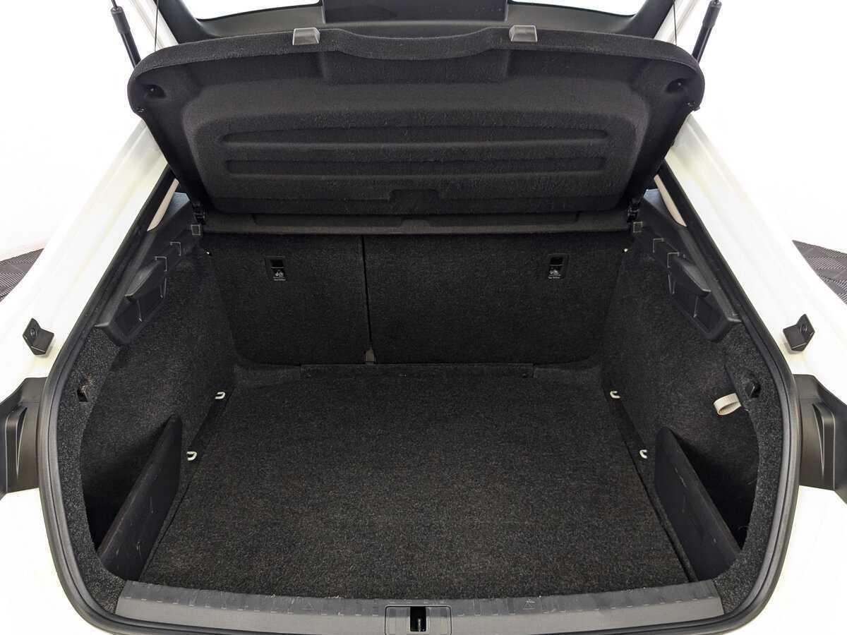 Skoda Octavia 2021 года с пробегом. Фото: #9