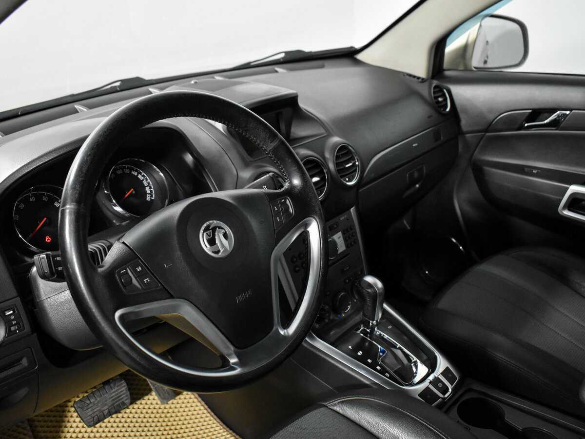 Opel Antara 2012 года с пробегом. Фото: #8