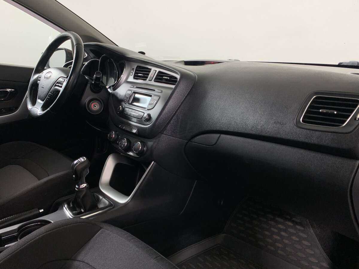 Kia Ceed 2014 года с пробегом. Фото: #10