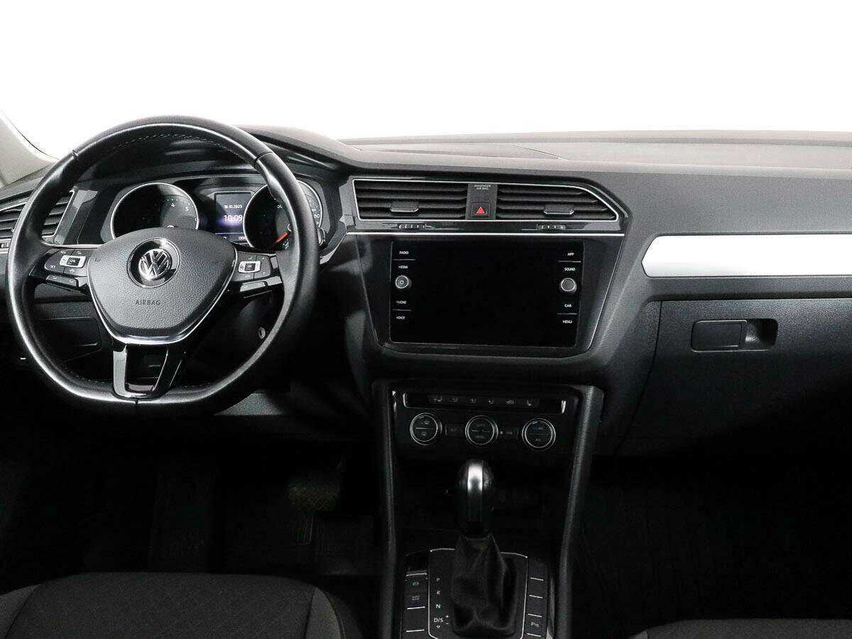 Volkswagen Tiguan 2020 года с пробегом. Фото: #6