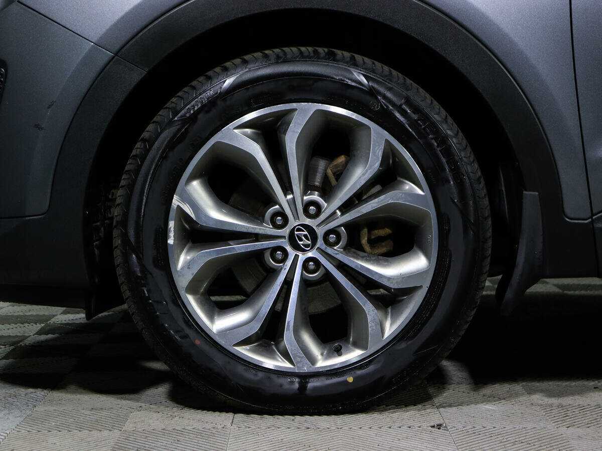 Hyundai Santa Fe 2013 года с пробегом. Фото: #14