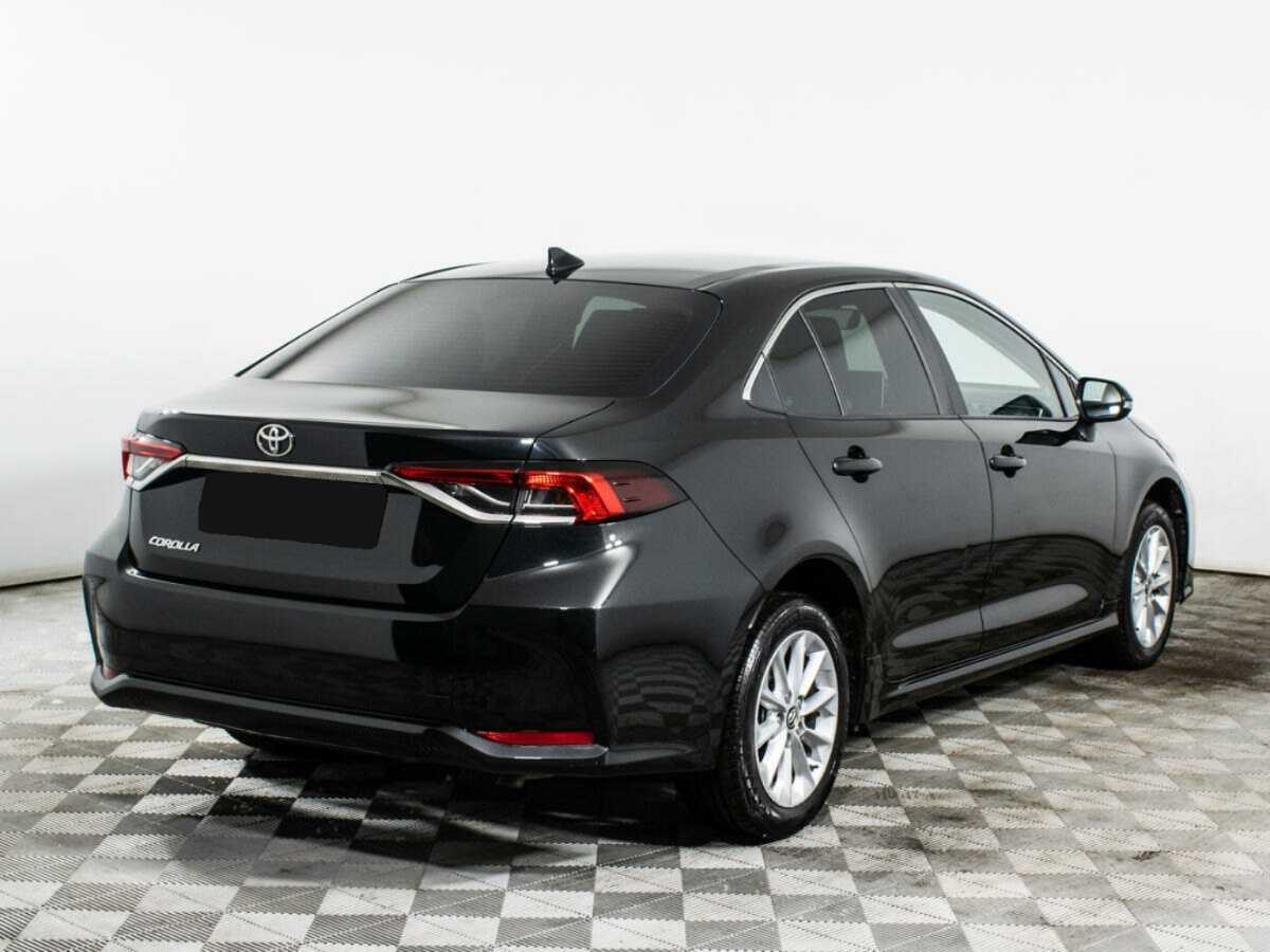 Toyota Corolla 2019 года с пробегом. Фото: #3