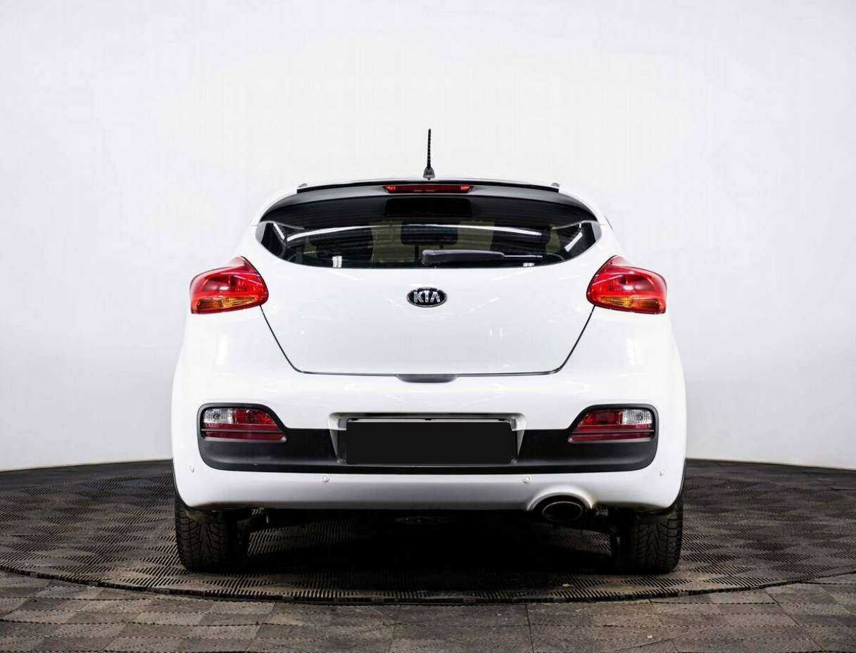 Kia Ceed 2014 года с пробегом. Фото: #4
