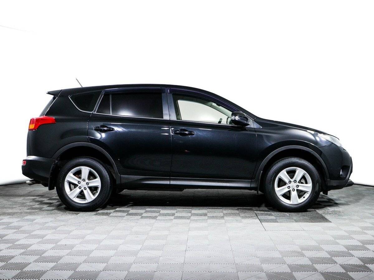 Toyota RAV4 2013 года с пробегом. Фото: #3
