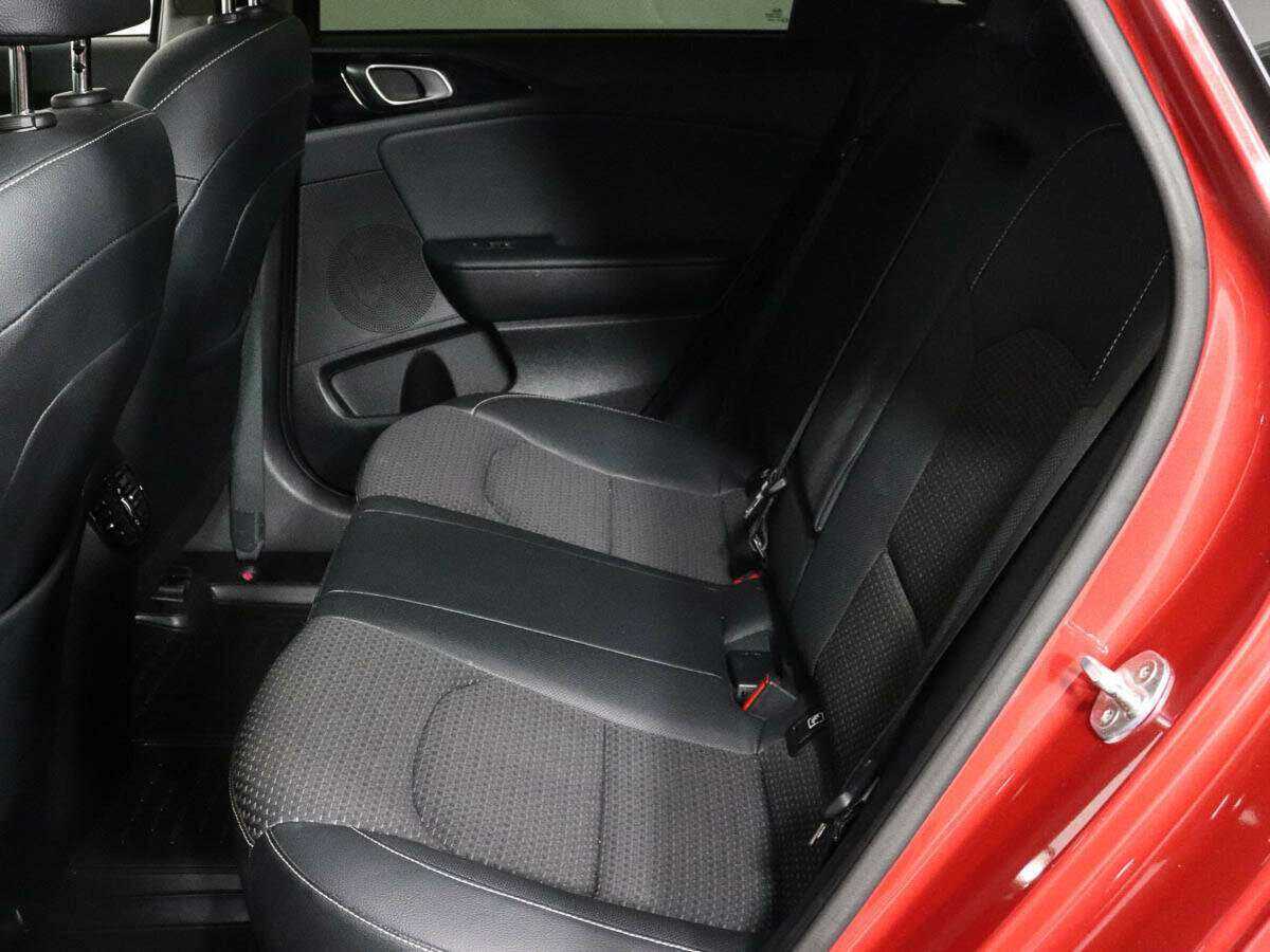 Kia Ceed 2018 года с пробегом. Фото: #7