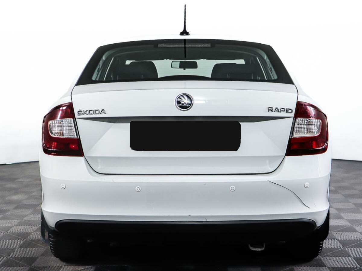 Skoda Rapid 2017 года с пробегом. Фото: #5