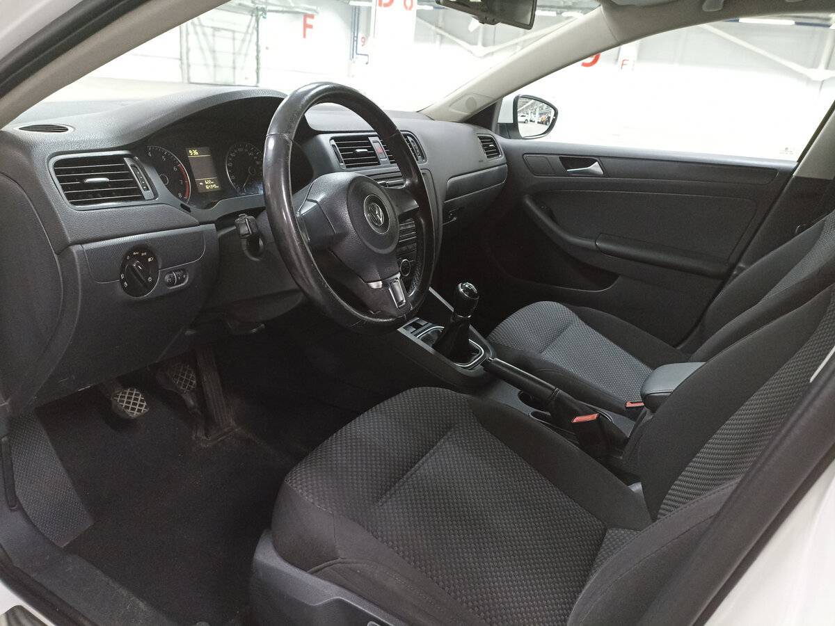 Volkswagen Jetta 2014 года с пробегом. Фото: #14