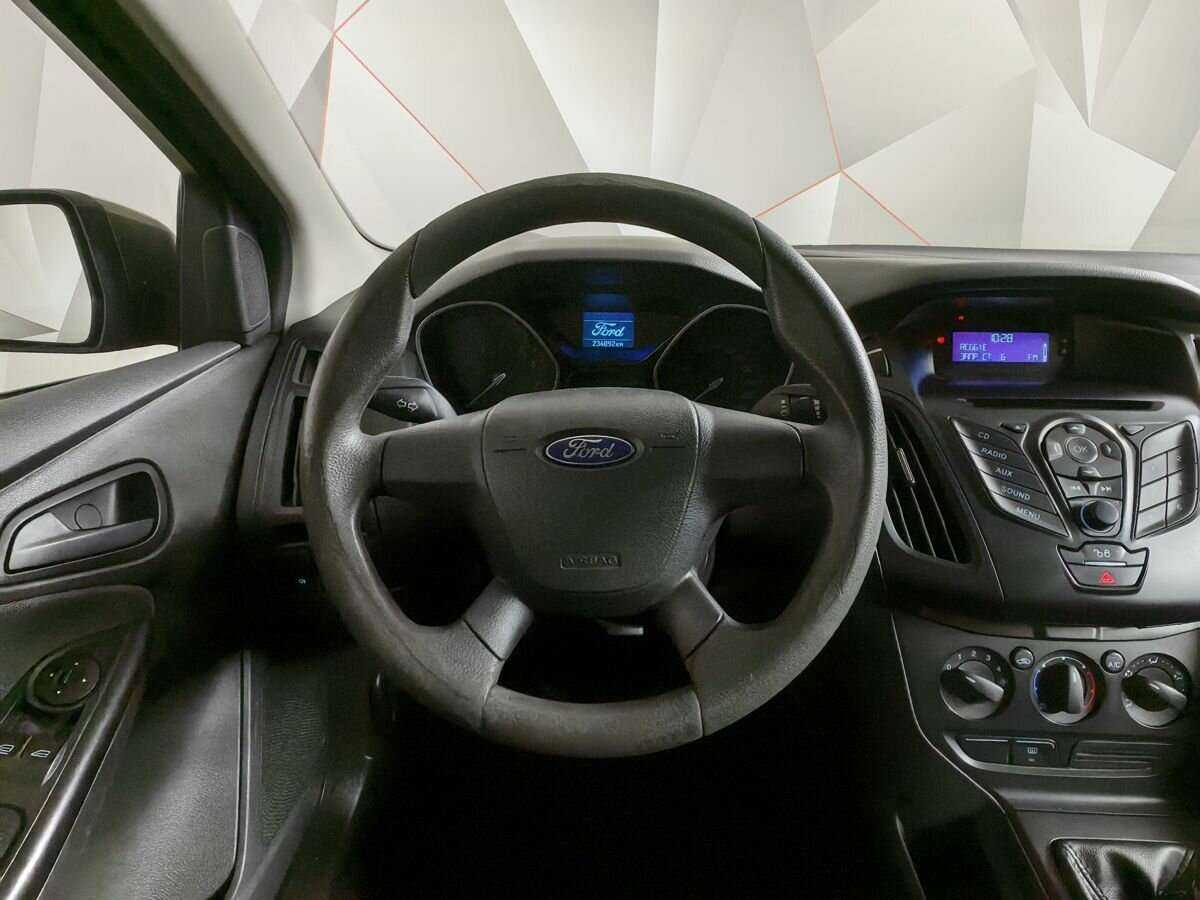 Ford Focus 2012 года с пробегом. Фото: #14