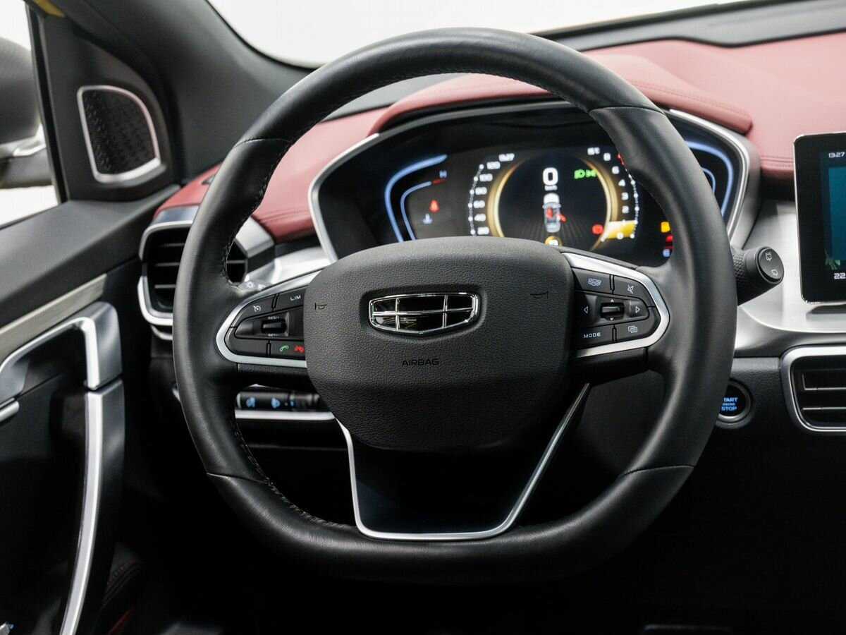 Geely Coolray 2022 года с пробегом. Фото: #11