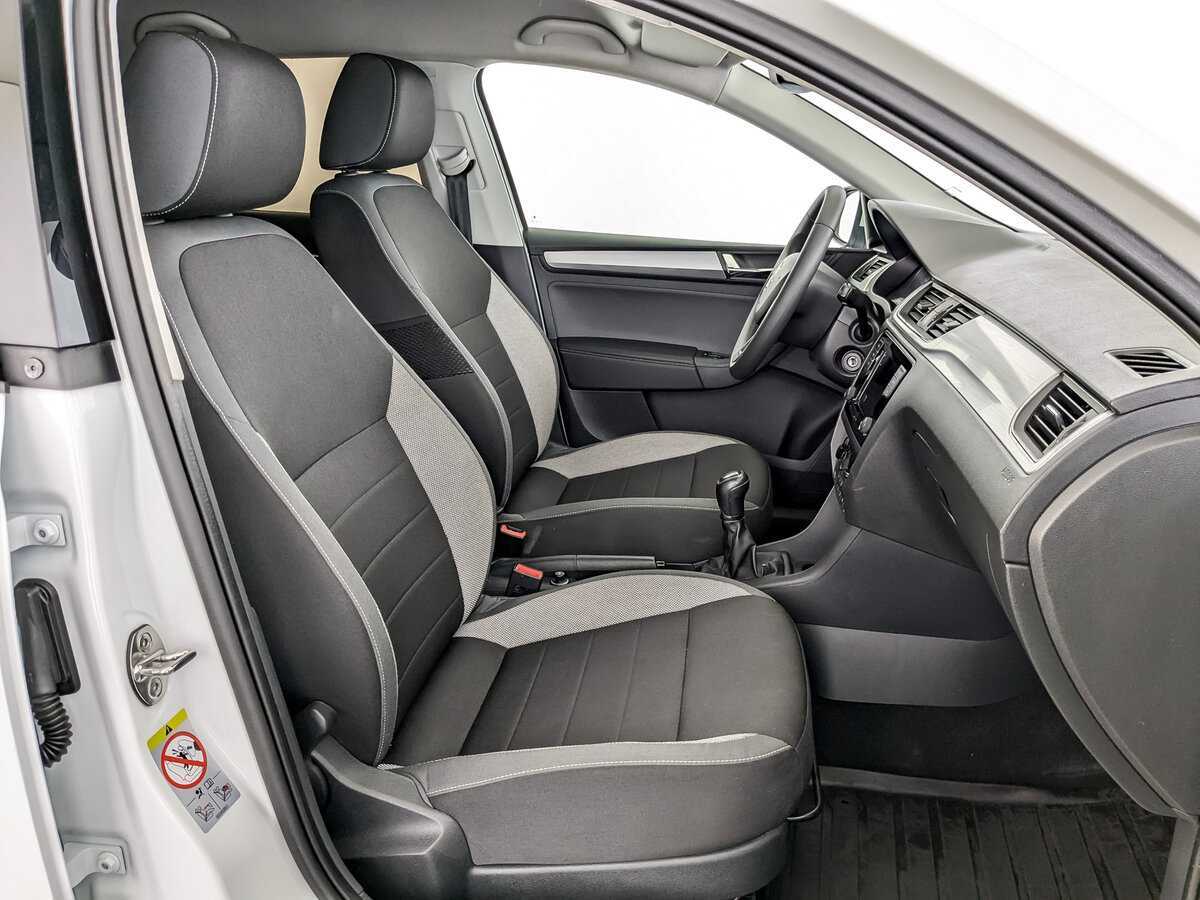Skoda Rapid 2019 года с пробегом. Фото: #18