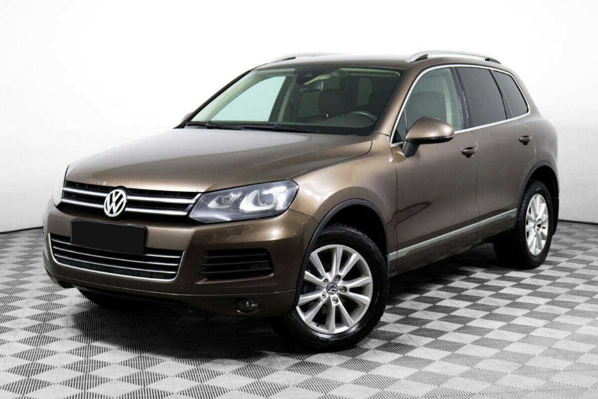 Volkswagen Touareg 2012 года с пробегом. Посмотреть фото