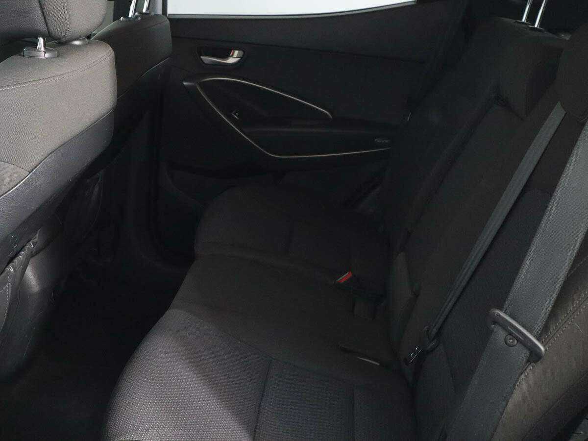 Hyundai Santa Fe 2015 года с пробегом. Фото: #8