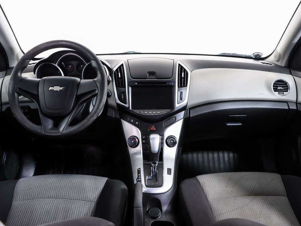 Chevrolet Cruze 2013 года с пробегом. Фото: #9