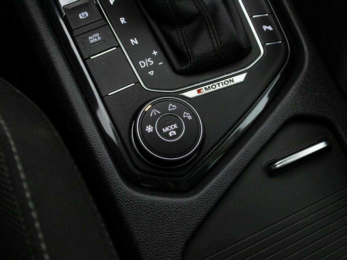 Volkswagen Tiguan 2018 года с пробегом. Фото: #17