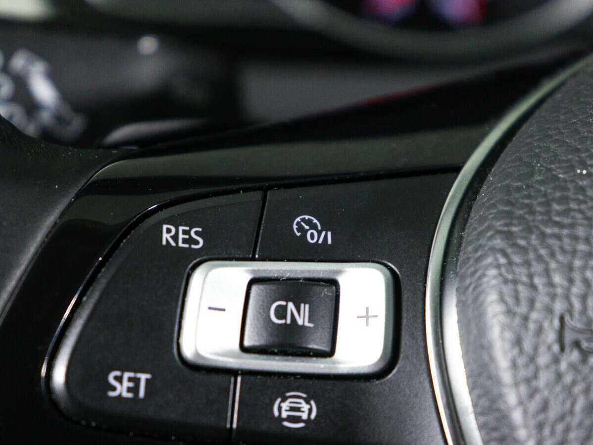 Volkswagen Passat 2019 года с пробегом. Фото: #14