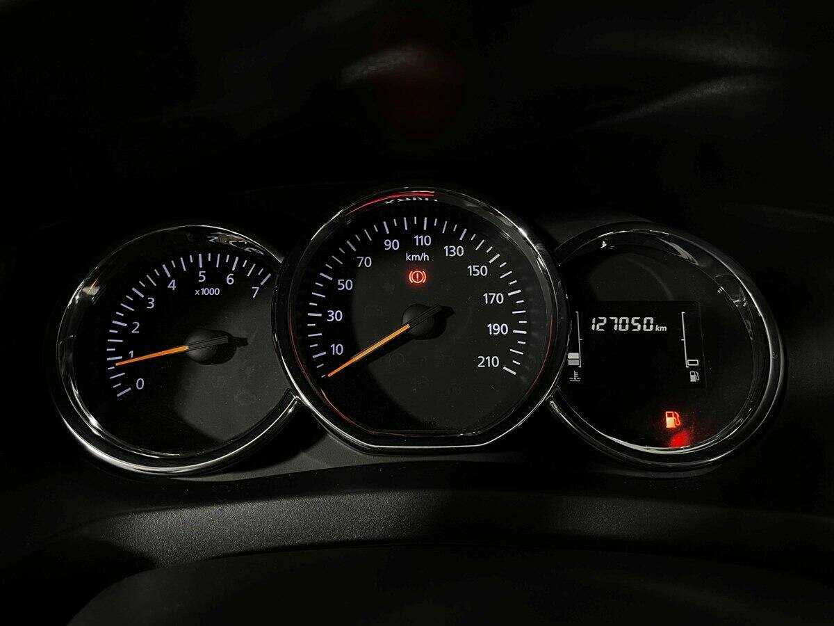 Renault Logan 2019 года с пробегом. Фото: #10