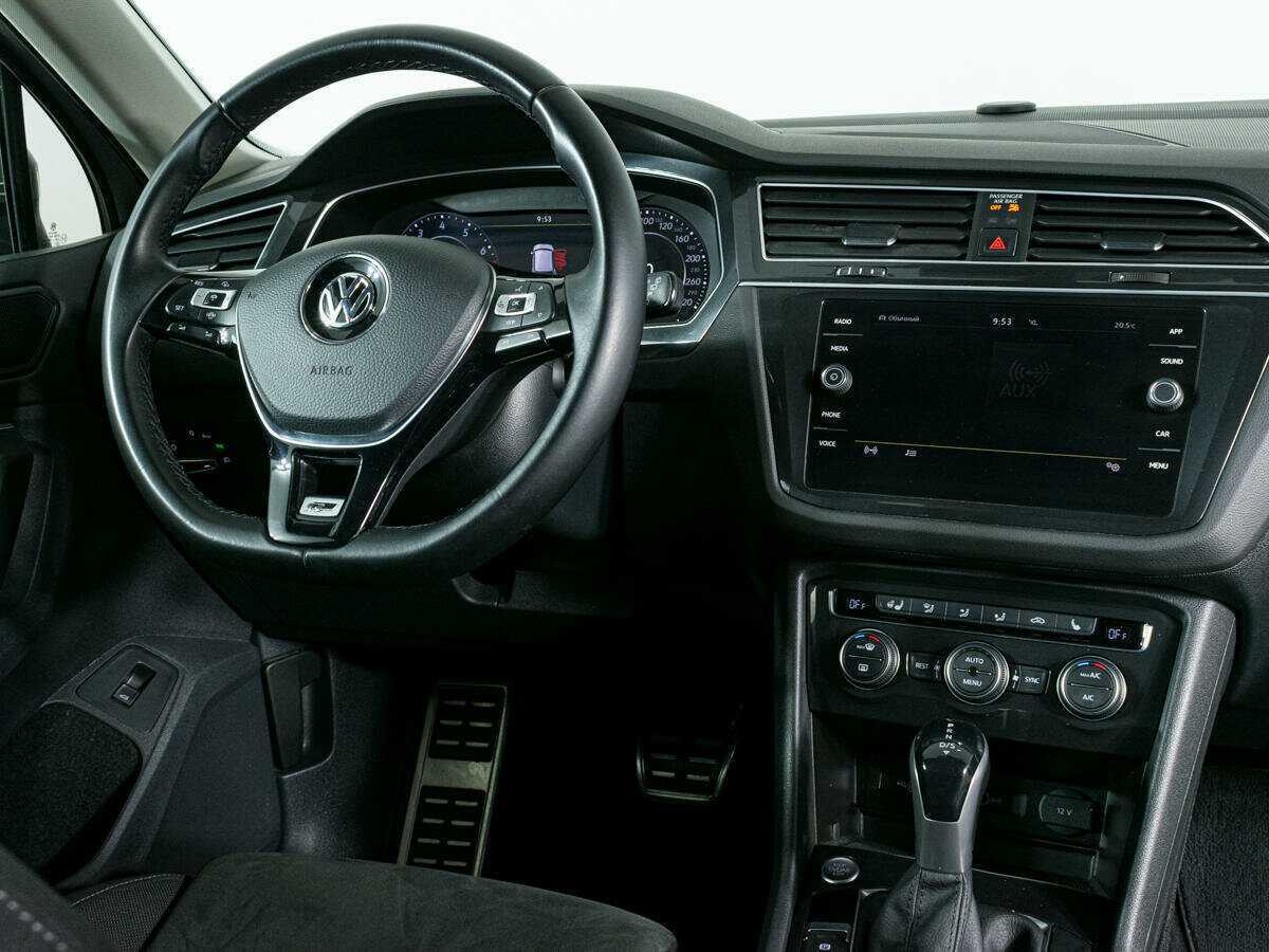 Volkswagen Tiguan 2018 года с пробегом. Фото: #9