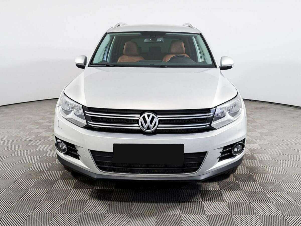 Volkswagen Tiguan 2012 года с пробегом. Фото: #1