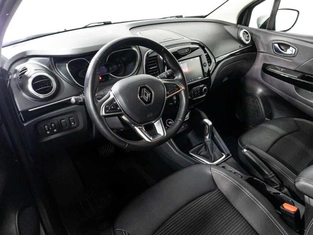 Renault Kaptur 2021 года с пробегом. Фото: #10
