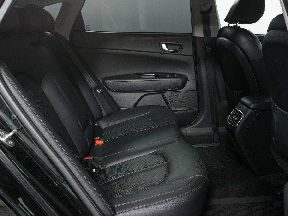 Kia Optima 2018 года с пробегом. Фото: #11