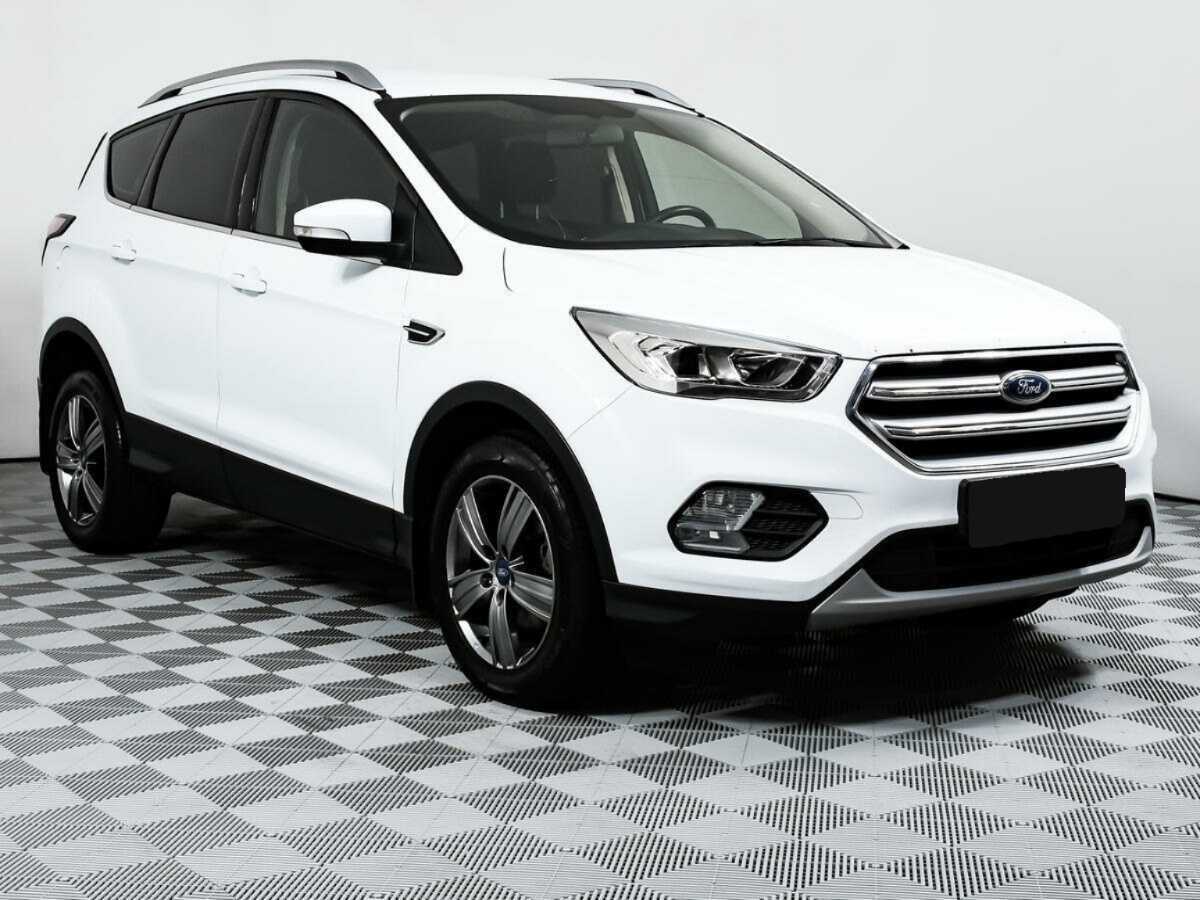 Ford Kuga 2019 года с пробегом. Фото: #2