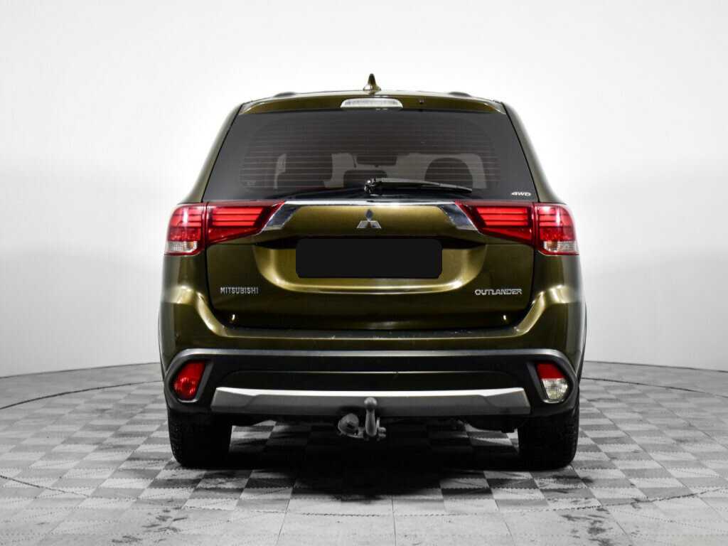 Mitsubishi Outlander 2017 года с пробегом. Фото: #5