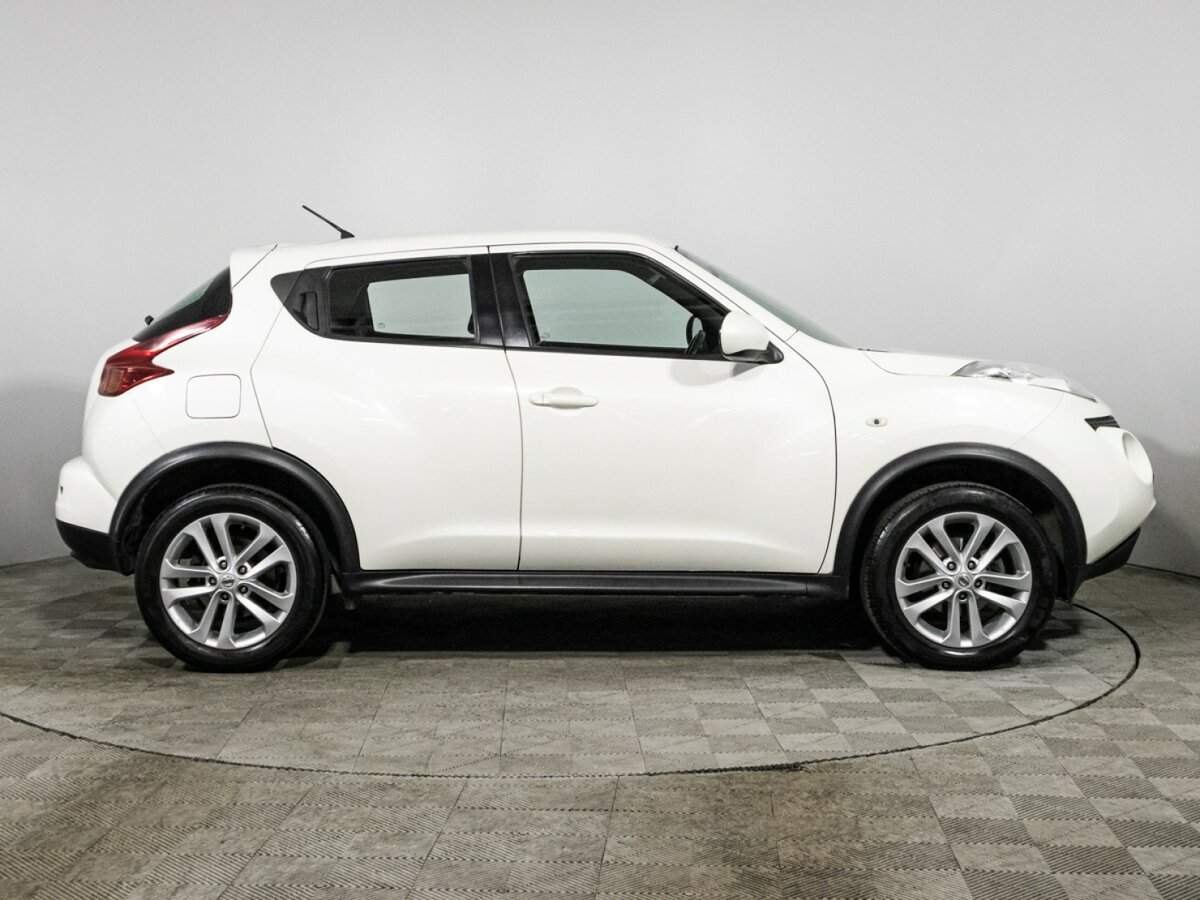Nissan Juke 2014 года с пробегом. Фото: #3