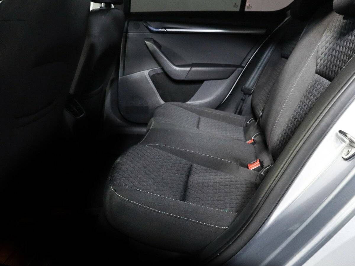 Skoda Octavia 2017 года с пробегом. Фото: #6